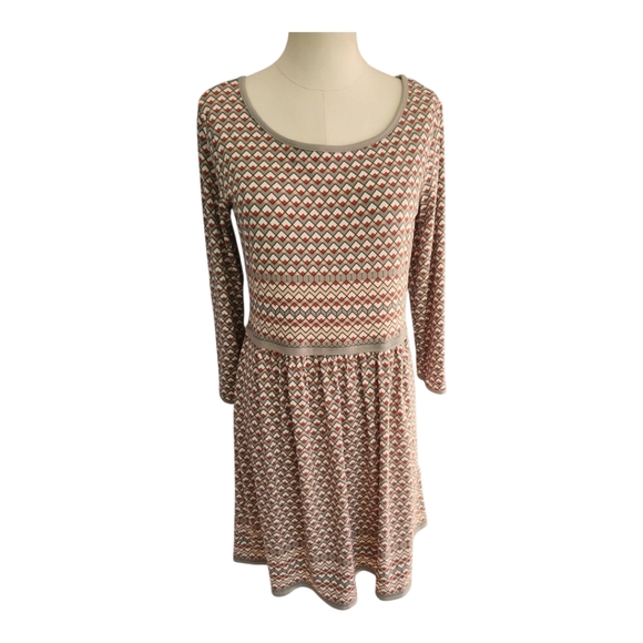 Sophie max size medium quarter length sleeve dress - Picture 1 of 8